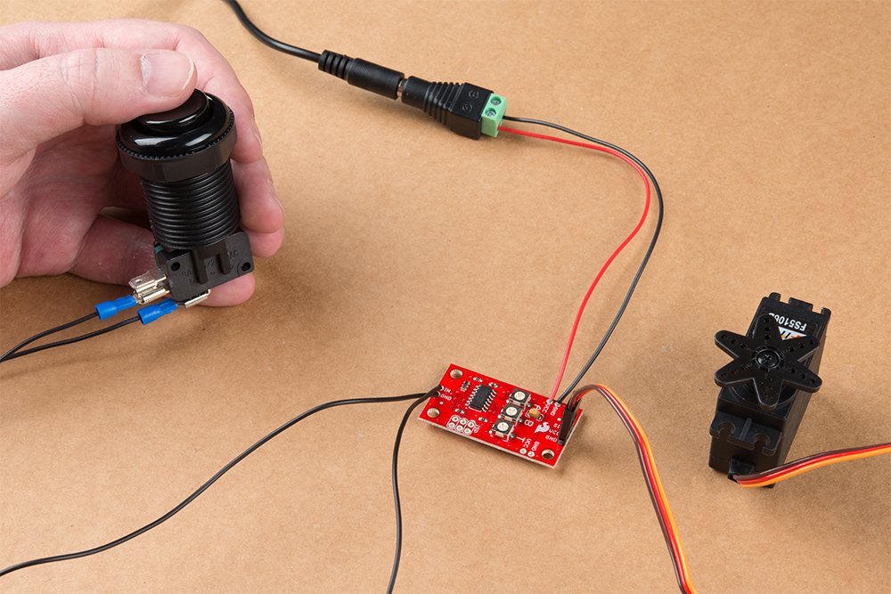 Basic Servo Control for Beginners SparkFun Learn