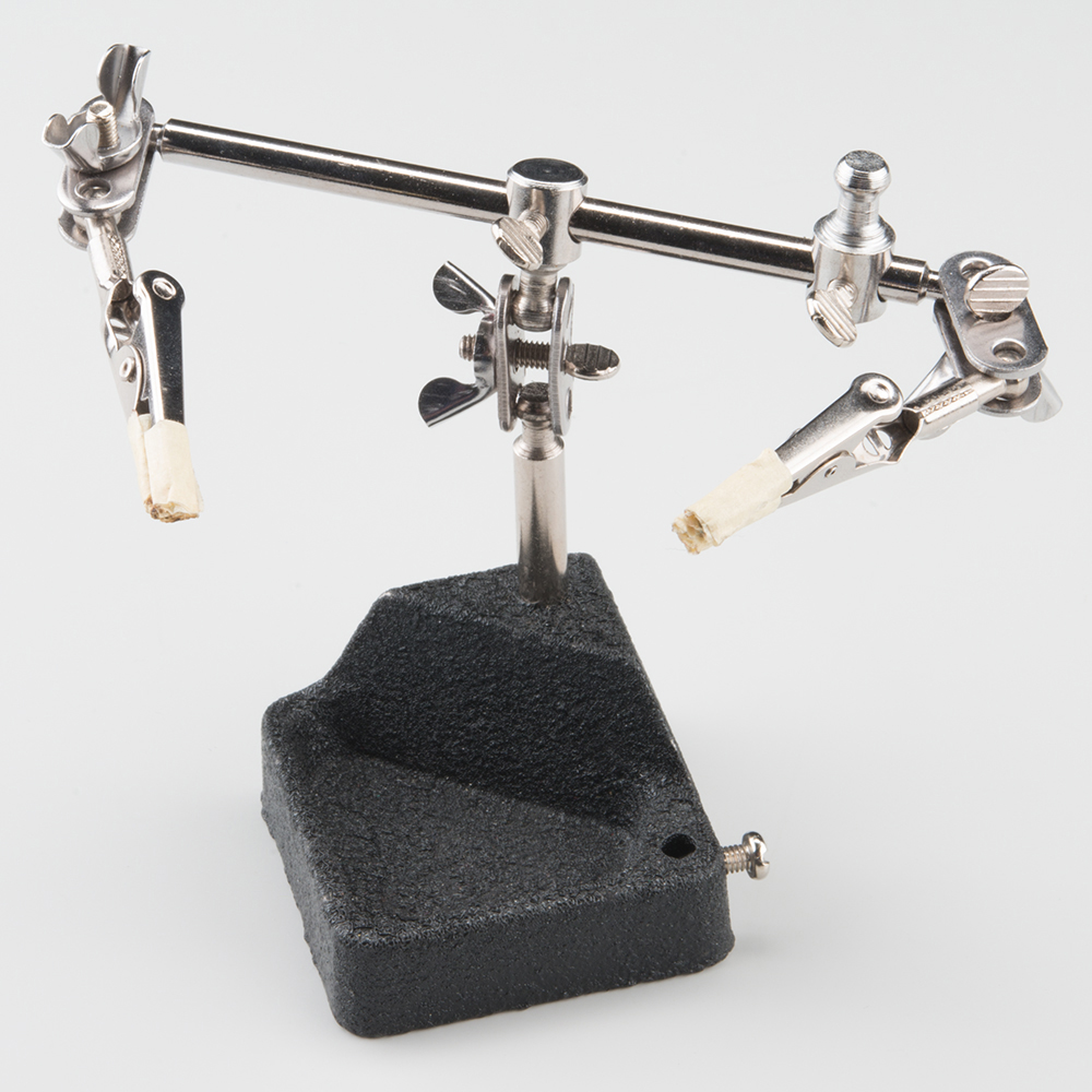 How to Solder Castellated Mounting Holes SparkFun Learn