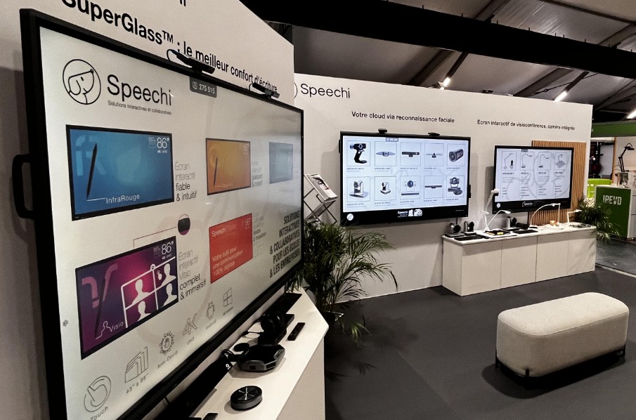 Digital interactive Whiteboard for Education & Enterprise