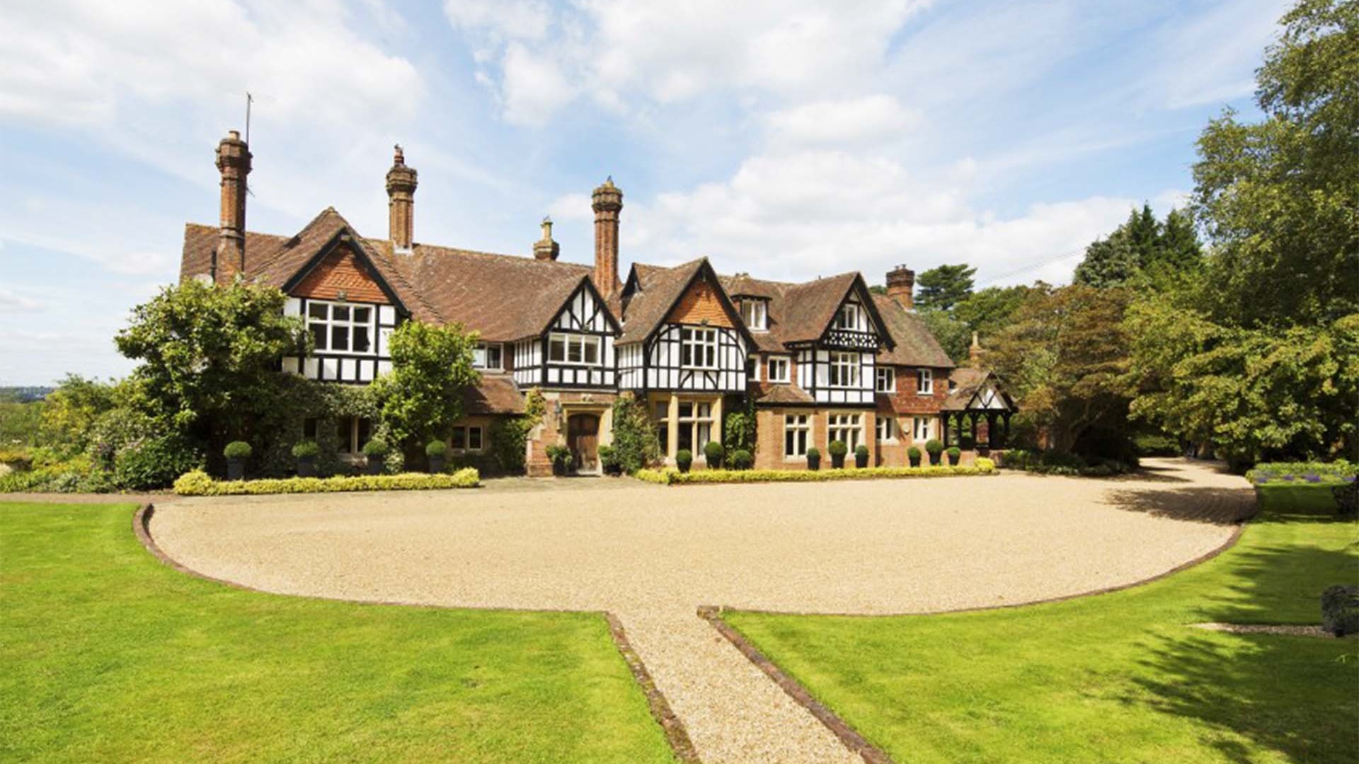 Game of homes six castles you should buy instead of a house Square Mile