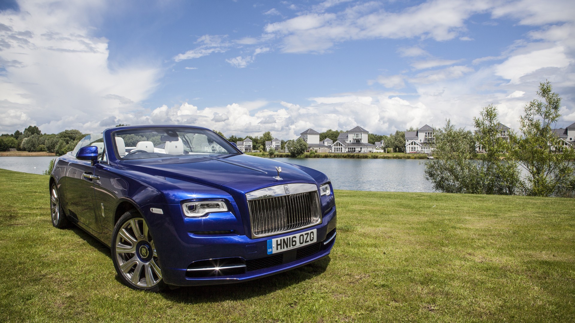 The RollsRoyce Dawn is the most elegant car you've never driven