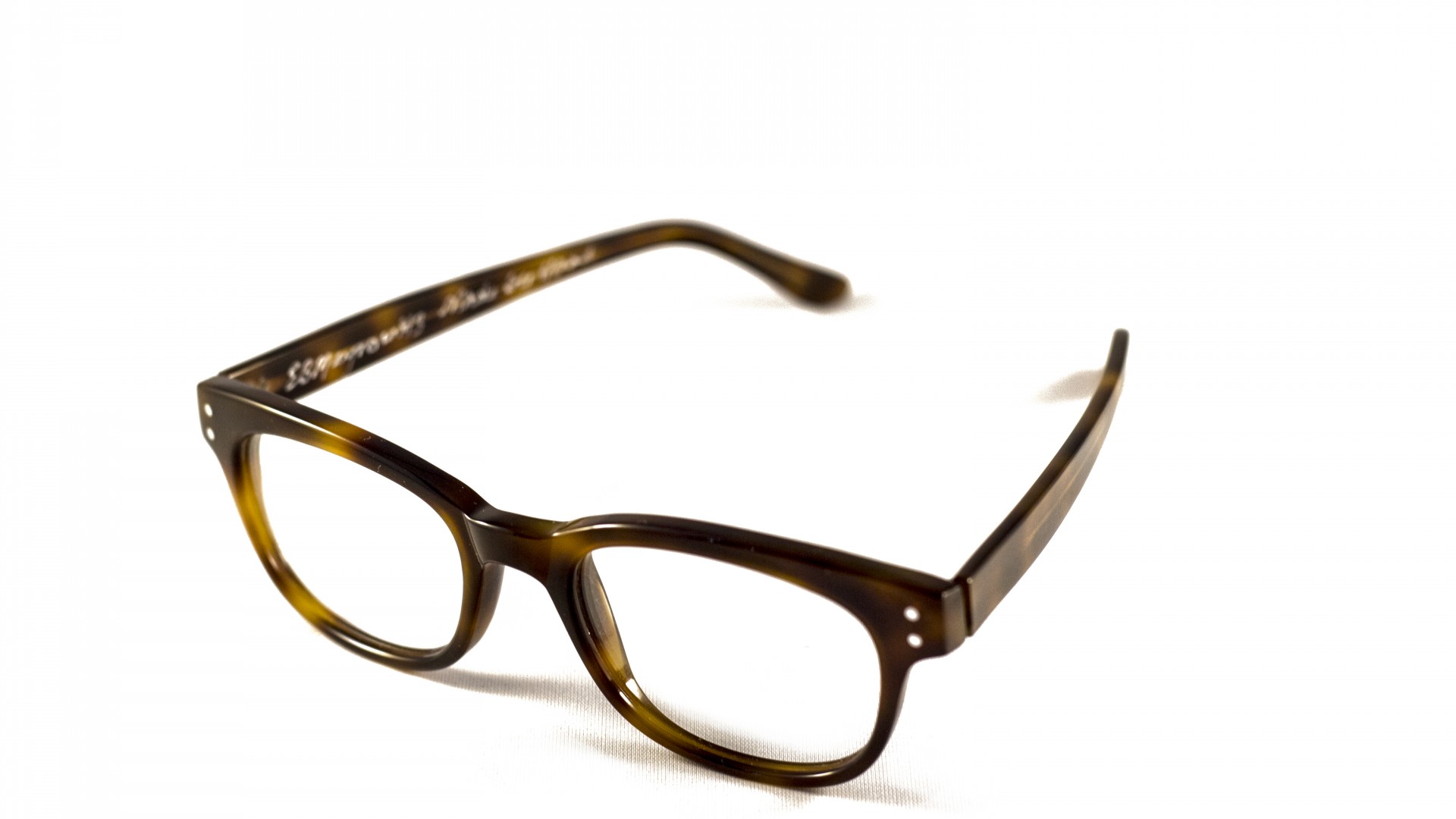 Luxury eyewear specialist EB Meyrowitz has set optical standards for