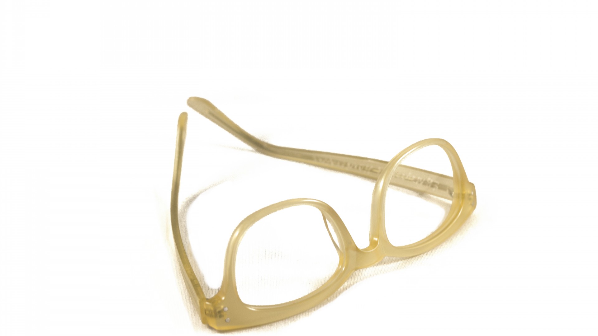 Luxury eyewear specialist EB Meyrowitz has set optical standards for