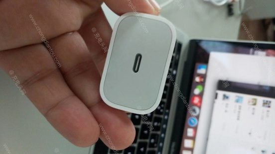 Apples Highly Anticipated 18Watt Power Adapter Prototype