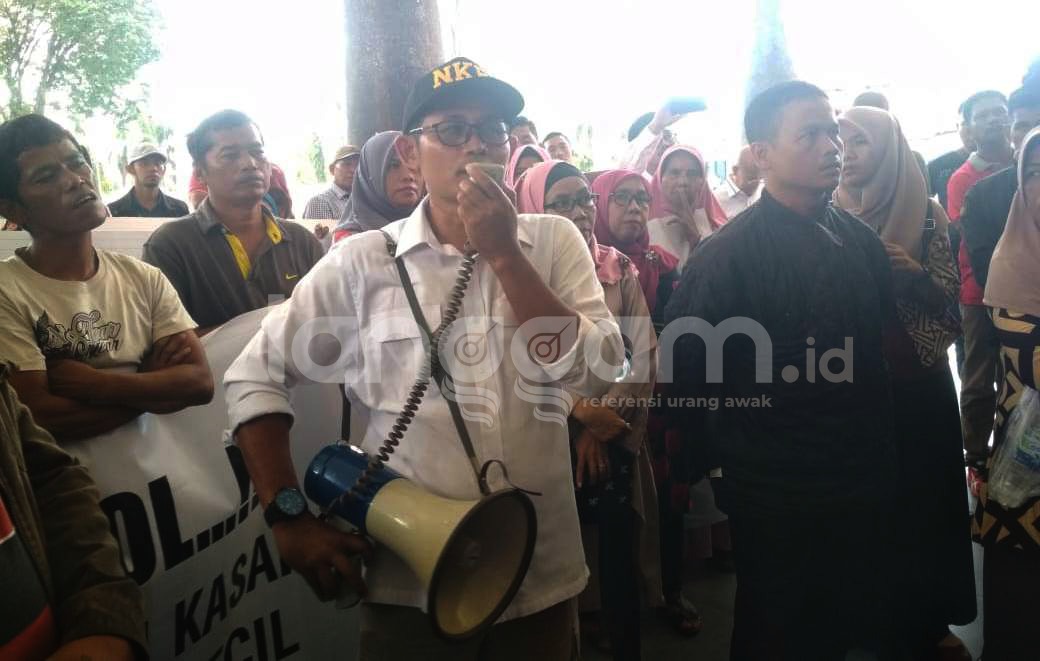 Ganti Rugi untuk Jalan Tol Terlalu Murah, Warga Demonstrasi ke Kantor  Gubernur