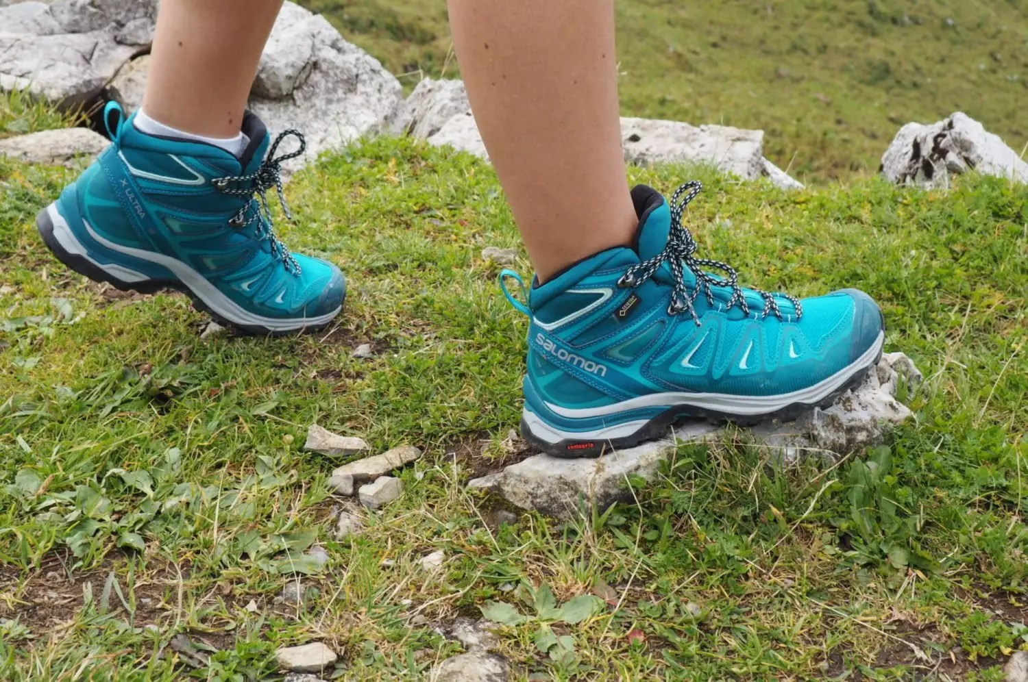 Best Hiking Gear For Women What To Pack While I'm Young