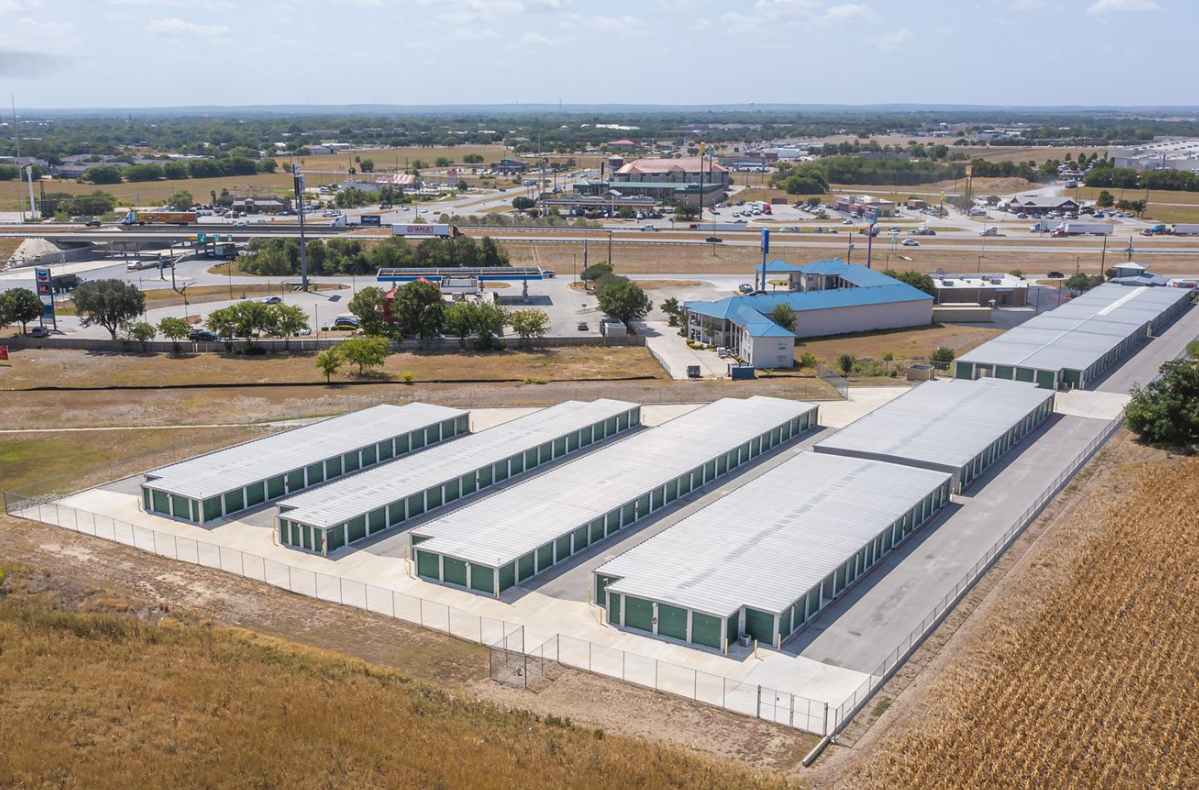 Storage Units in Seguin, TX Storage King USA