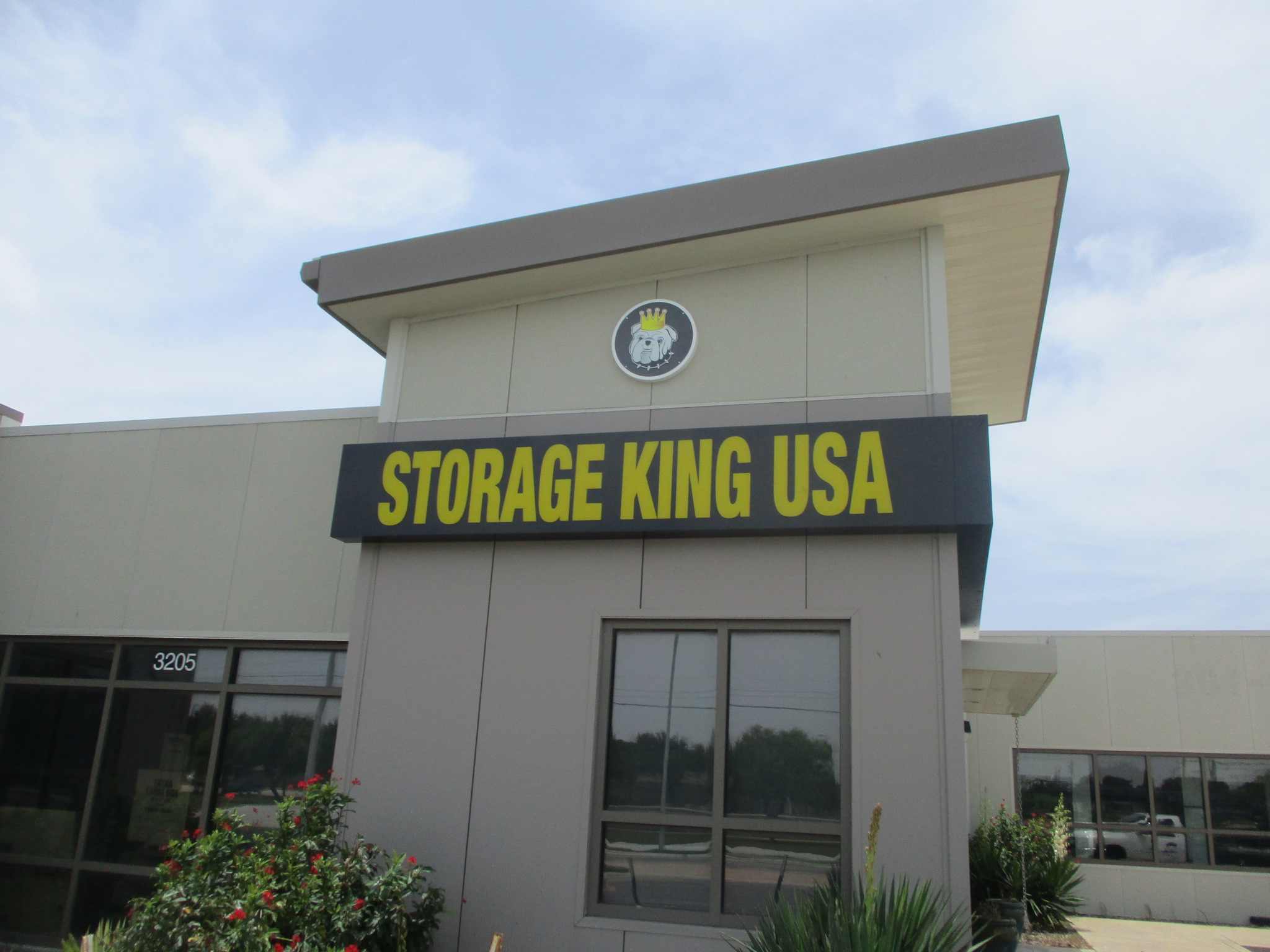 Self Storage in Rodd Field Road, TX Storage King USA