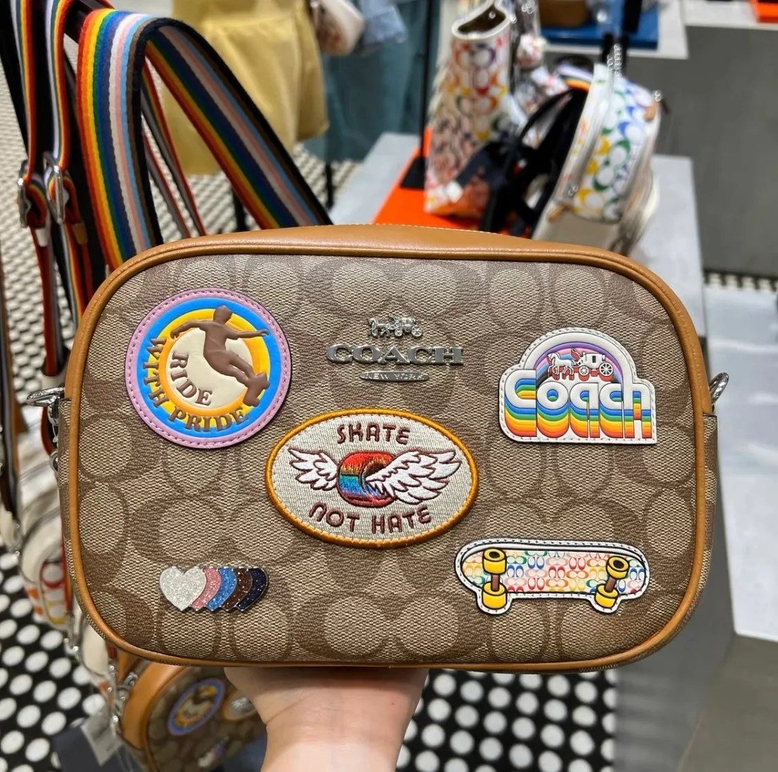 COACH Jamie Camera Bag in Signature Canvas 24 Vinee Bag
