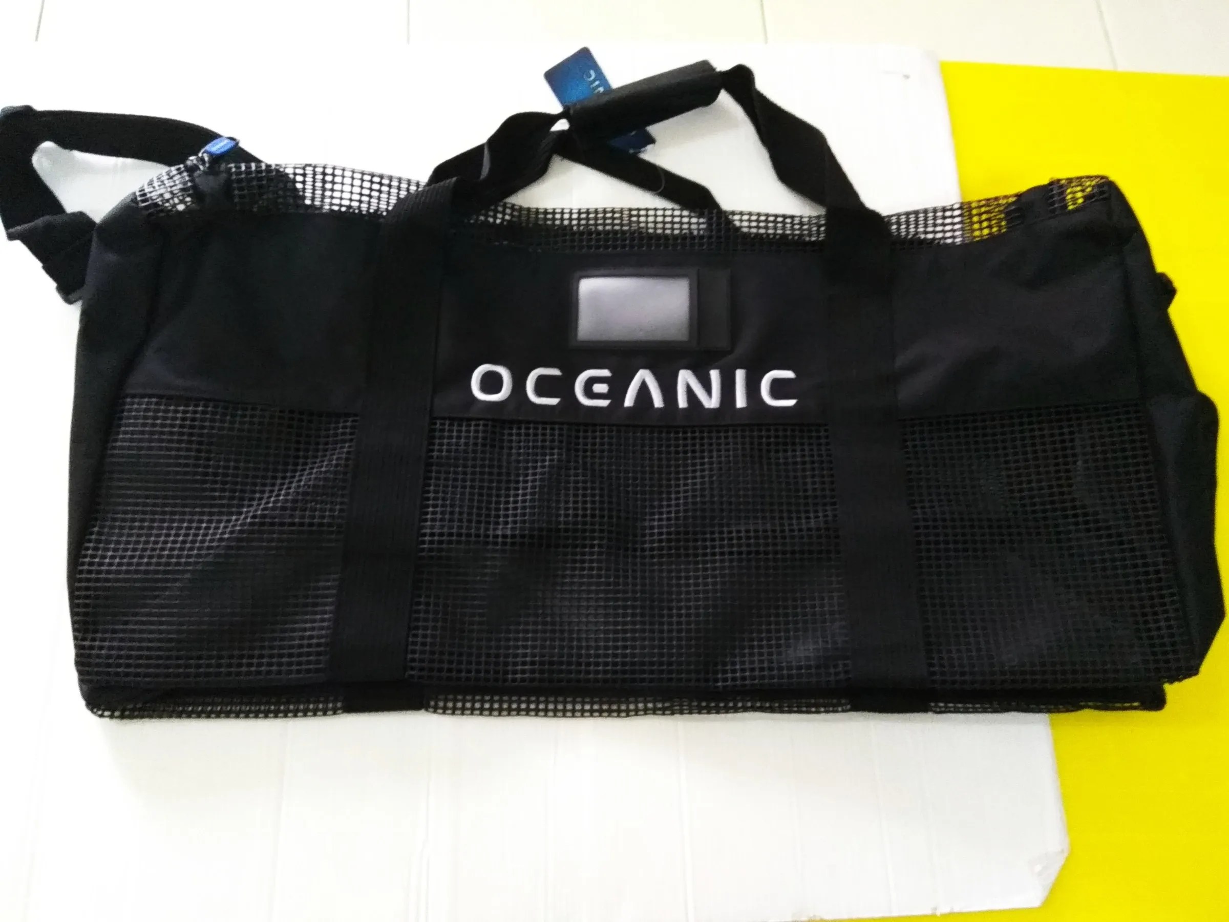 Oceanic Duffel Mesh Bag Coral Dive Store Store for scuba diving
