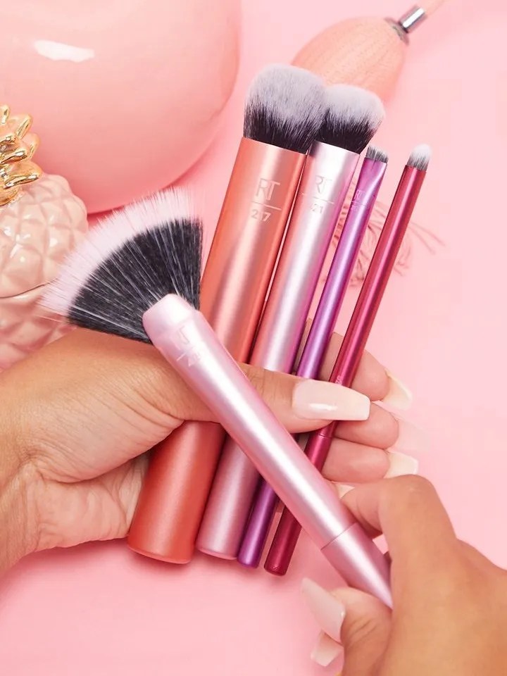 Real Techniques Artist Essentials Brush Set Beautyspot Malaysia's