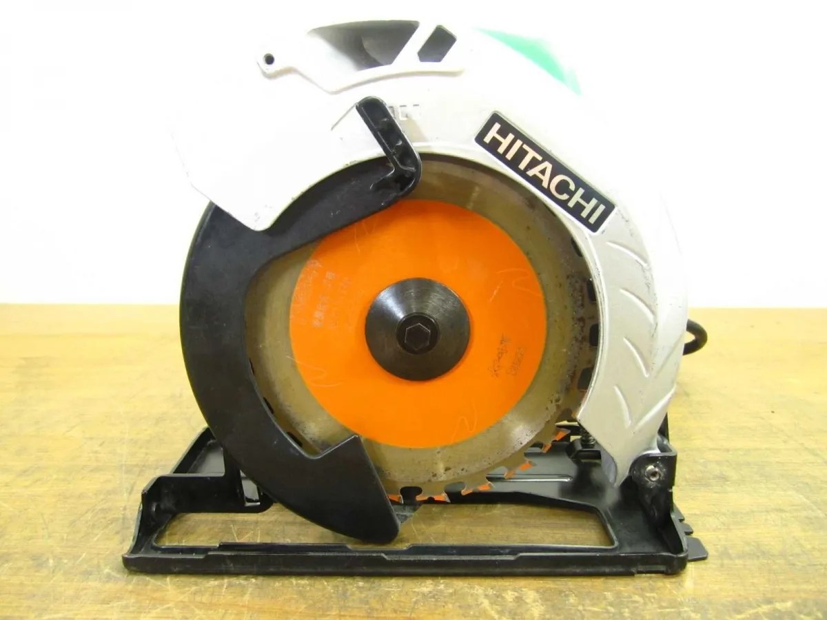Hitachi 1,050W 71/2" Circular Saws MY Power Tools