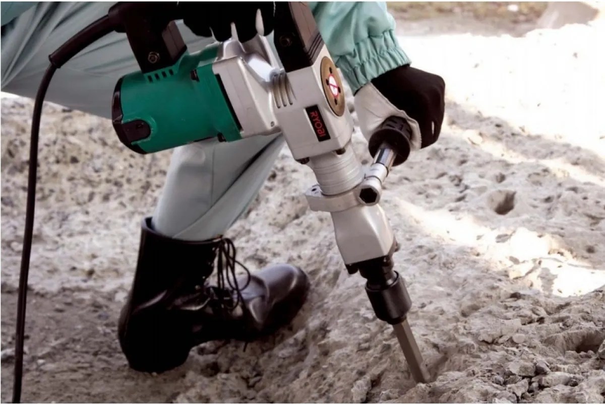 Ryobi 1,130W 15Joules Concrete Hammers MY Power Tools