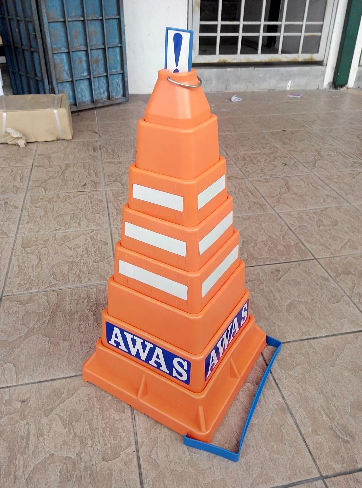 AWAS Collapsible Safety Active Square Cone MY Power Tools