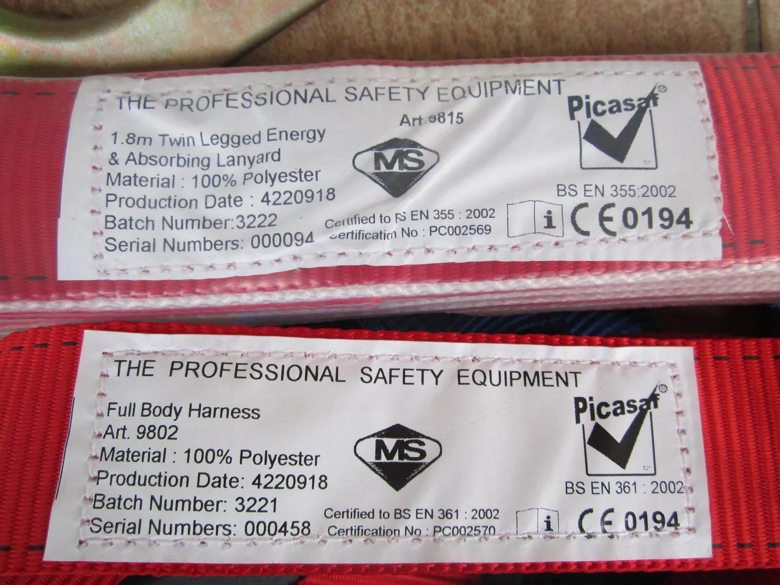 Picasaf Full Body Harness with Energy Absorber & Double Lanyard MY