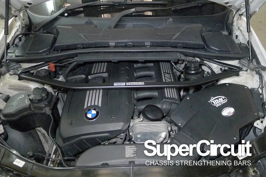 BMW E90 (325i/330i/320d) Front Strut Bar SUPERCIRCUIT