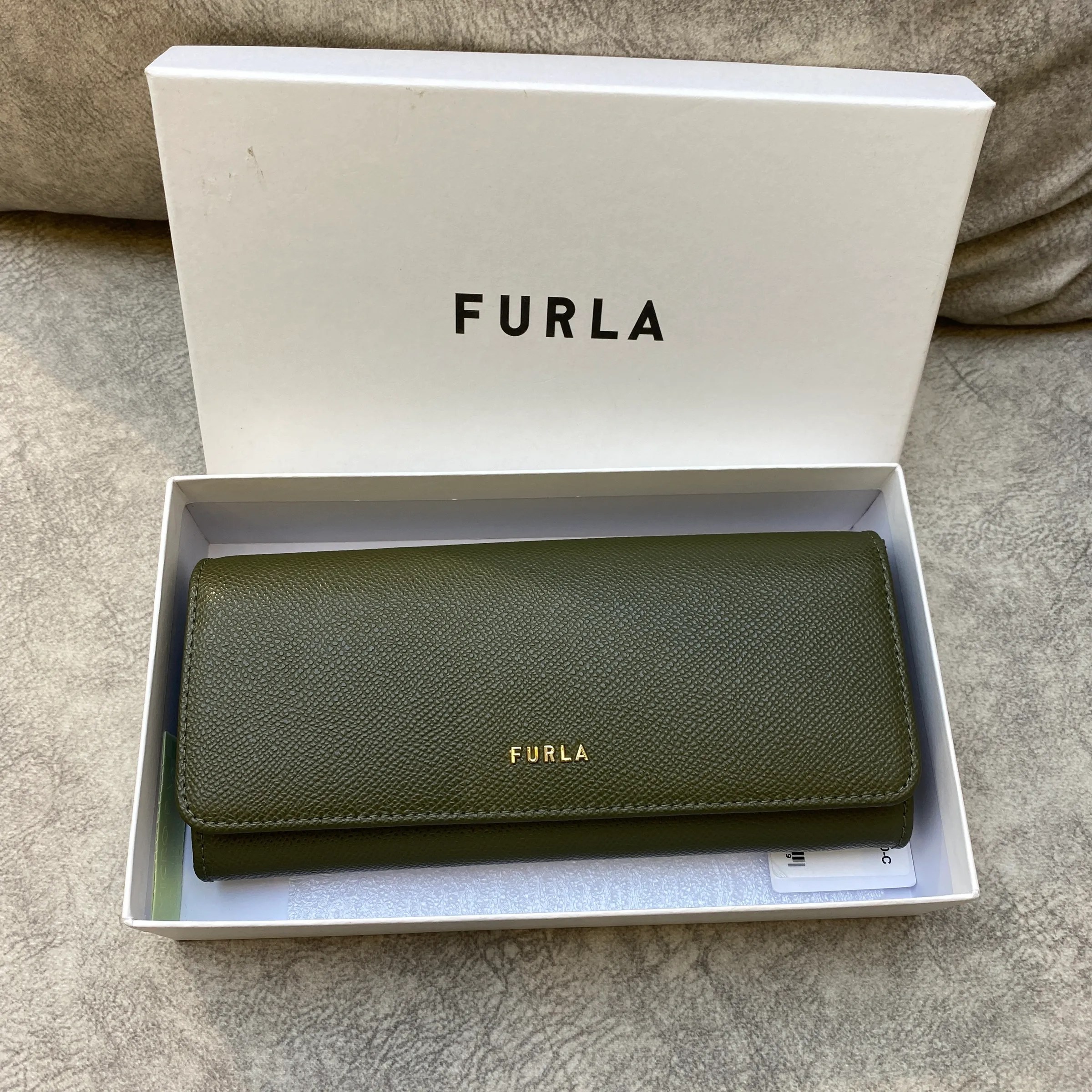 FURLA BABYLON FORDOVERTOP CONTINENTAL WALLET Lbite Luxury Branded