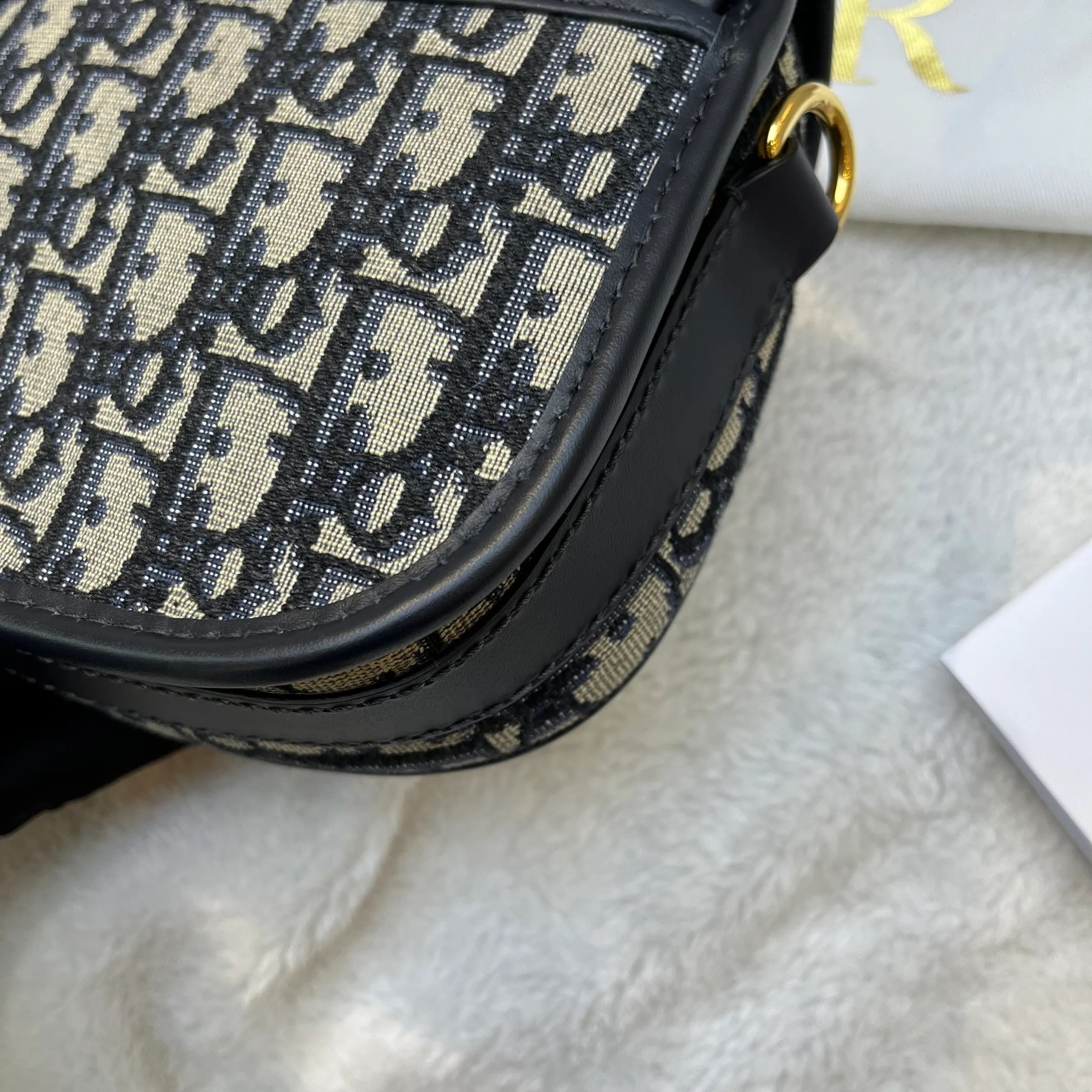 CHRISTIAN DIOR SMALL DIOR BOBBY BAG (05BO0290) Lbite Luxury Branded