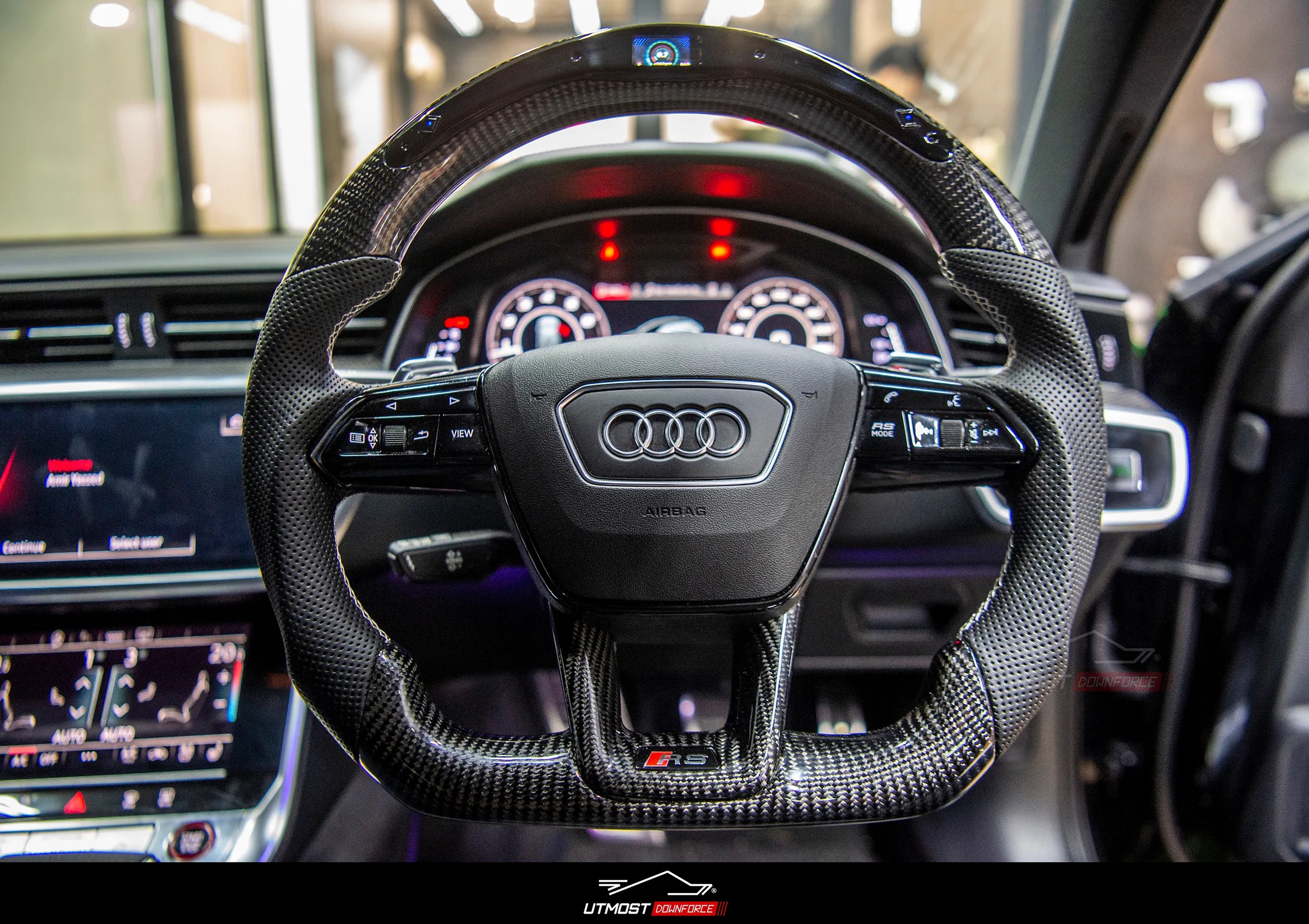 Audi RS Carbon Steering – Utmost Downforce Garage