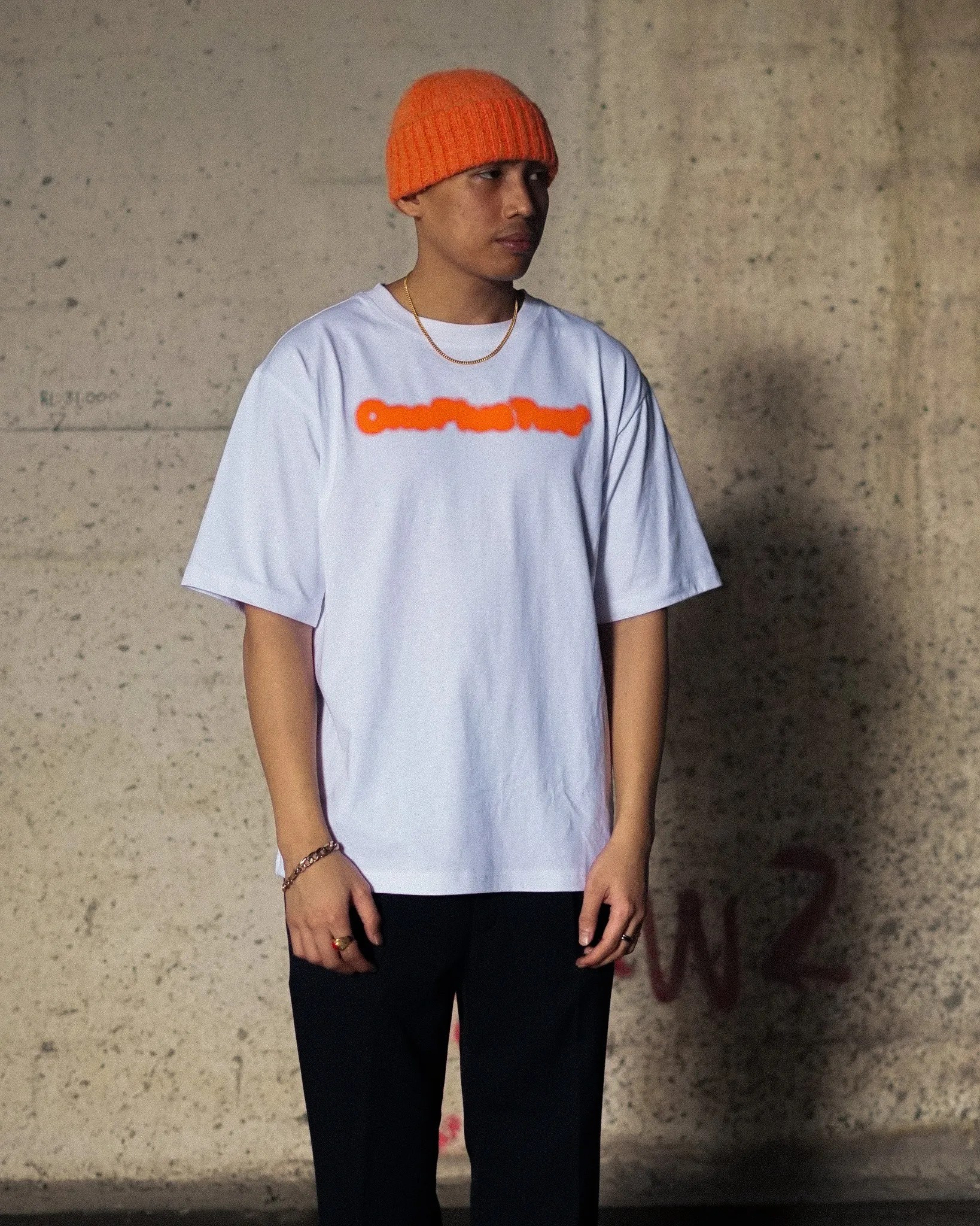 Blurry Tee (White/Orange) One Plus Two