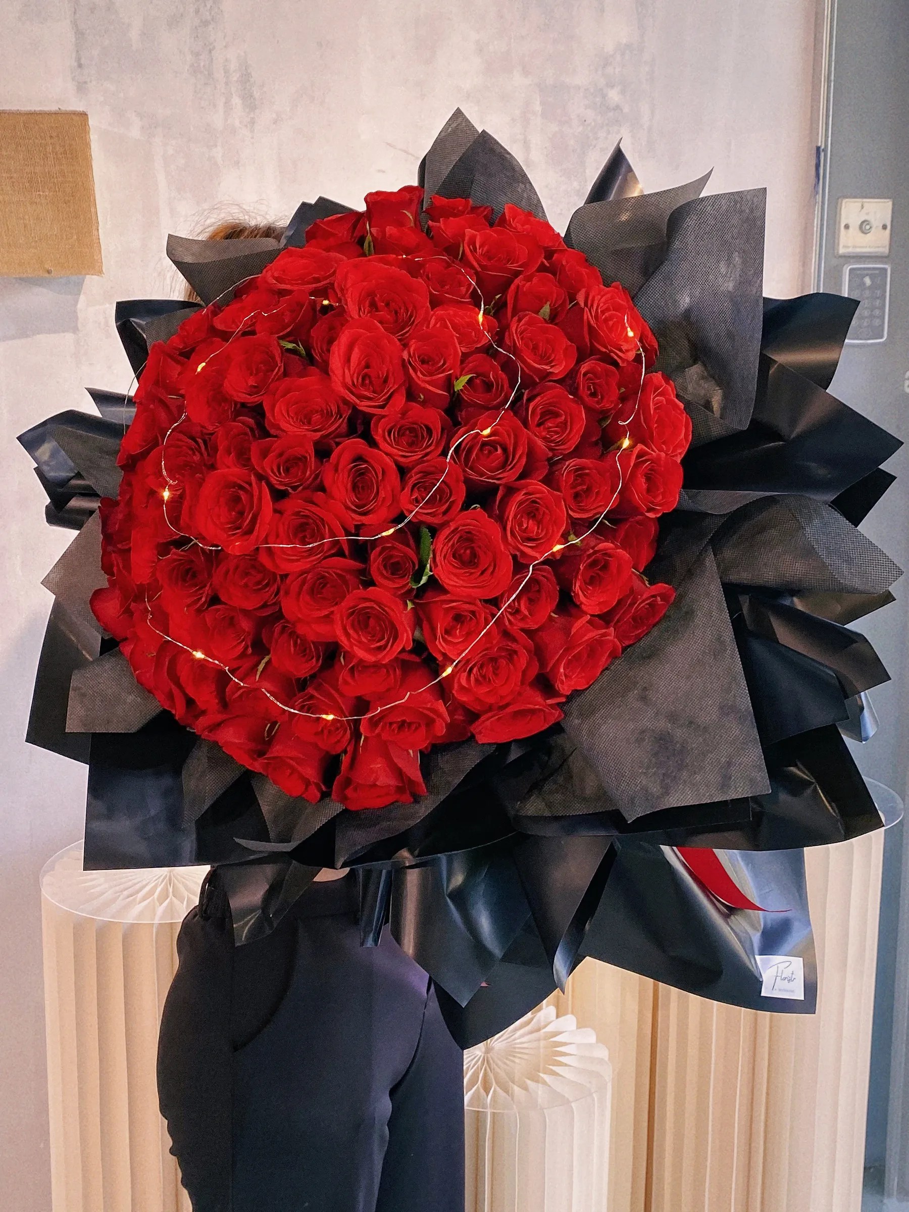 LUXURY ROSE Floristr Florist Seremban 2