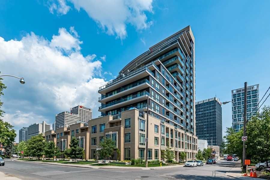 60 Berwick Ave The Berwick Condos 1 Bed + 1 1 Bath Unit 1007