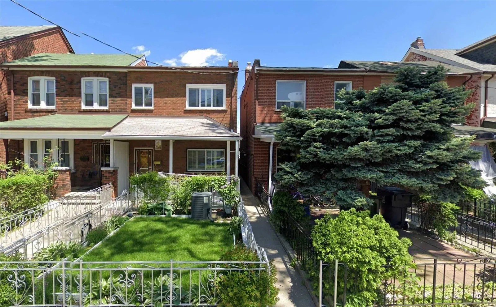 141 Bellwoods Ave 3 Beds 1 Bath Unit 2ndfloor