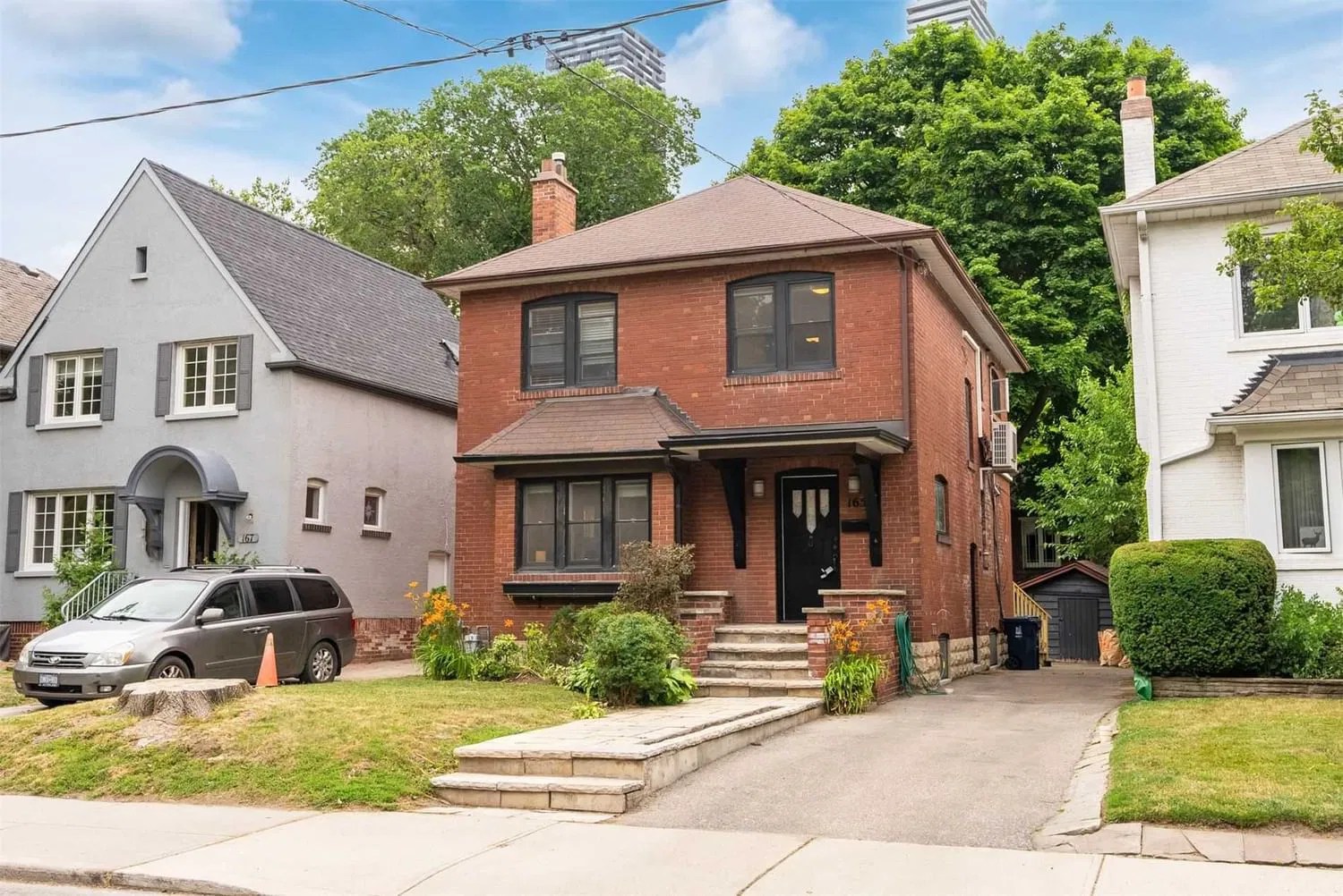 165 Colin Ave 4 Beds 2 Baths