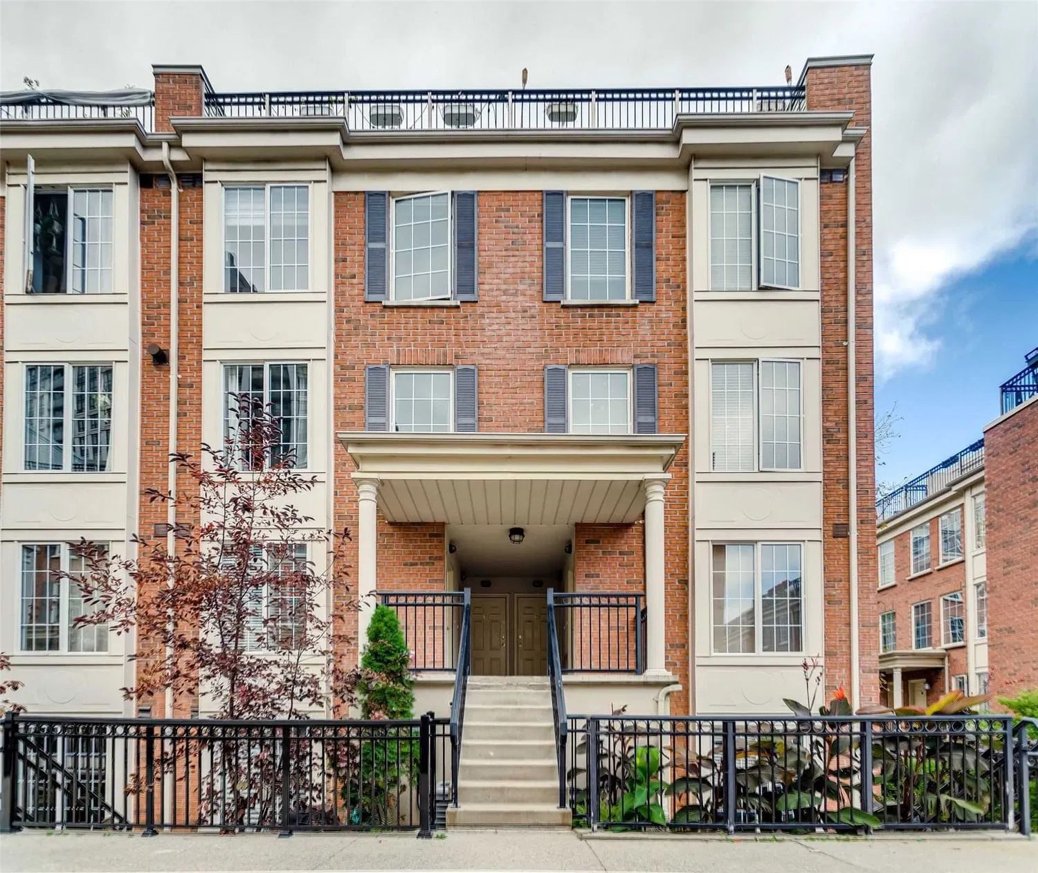 5 Everson Dr Everson Townhomes 2 Beds + 1 2 Baths Unit 934