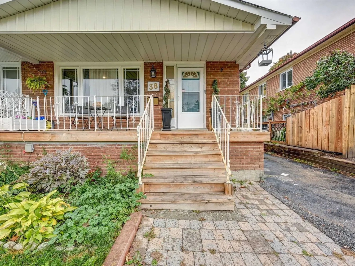 38 Clancy Dr 4 Beds + 2 3 Baths