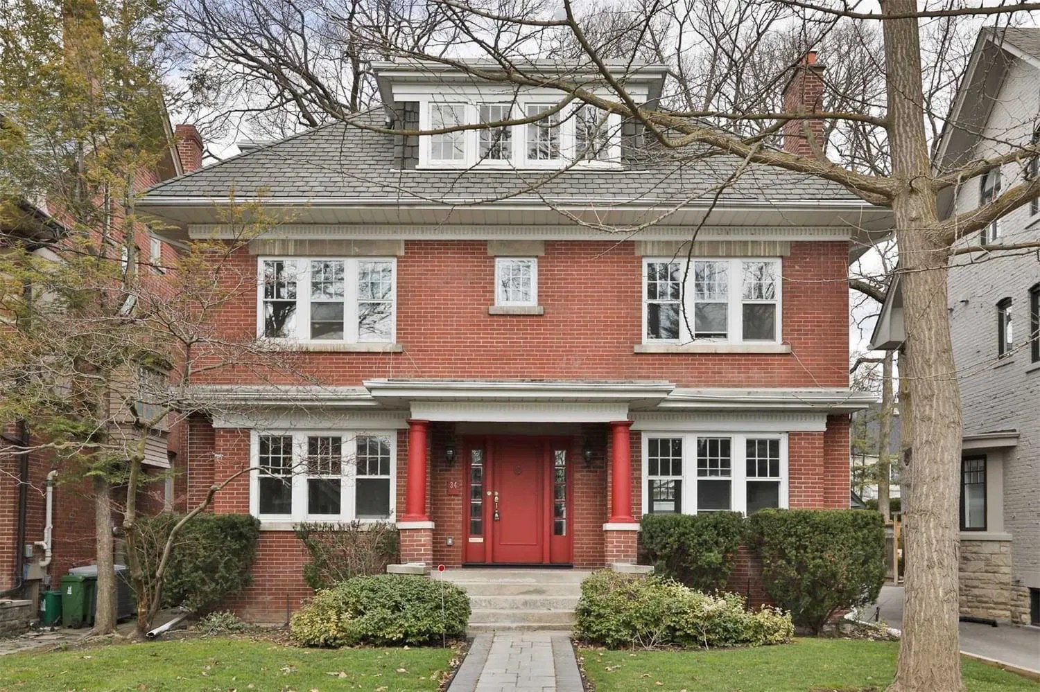 34 Edgar Ave 6 Beds + 1 5 Baths