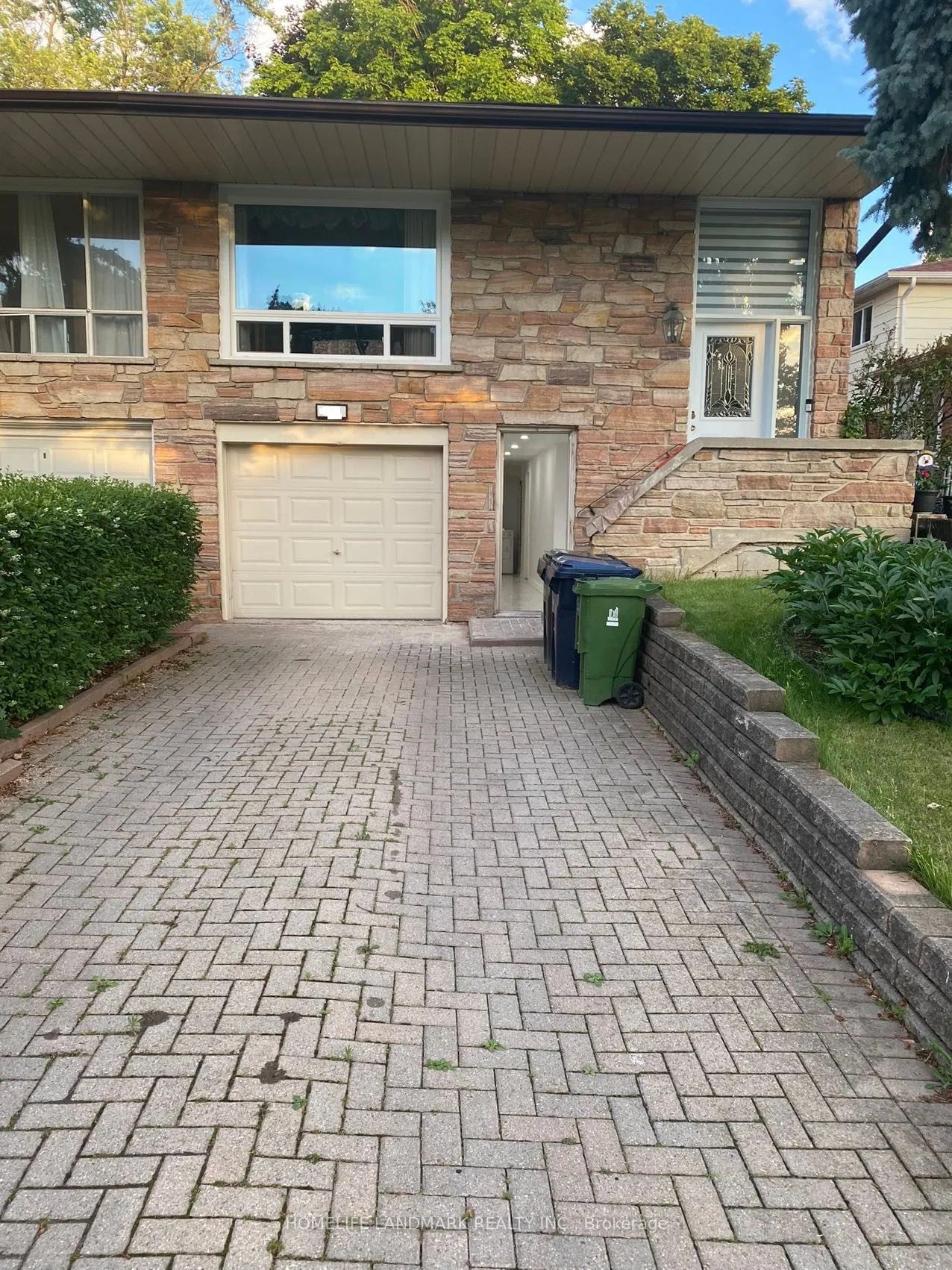 45 Clancy Dr 1 Bed 1 Bath strata.ca