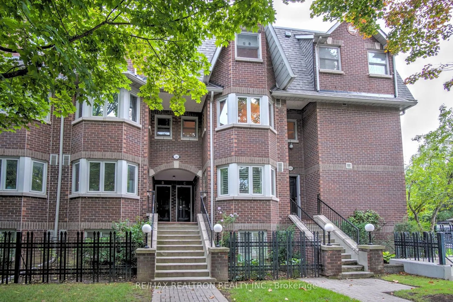 36 Massey St Copperfield I and II Townhomes 2 Beds 3 Baths Unit C