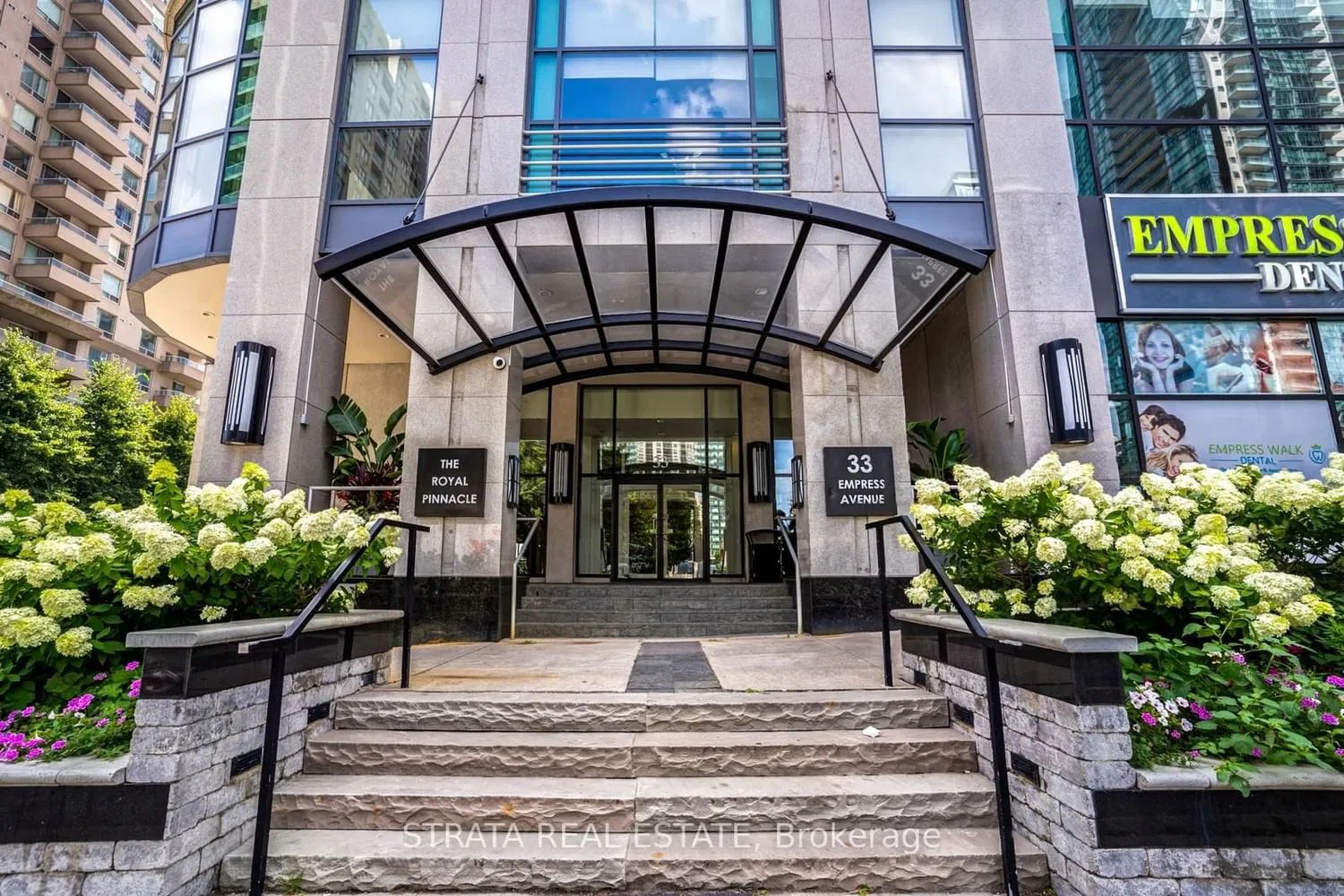 33 Empress Ave S Royal Pinnacle Condos 2 Beds 2 Baths Unit 1610