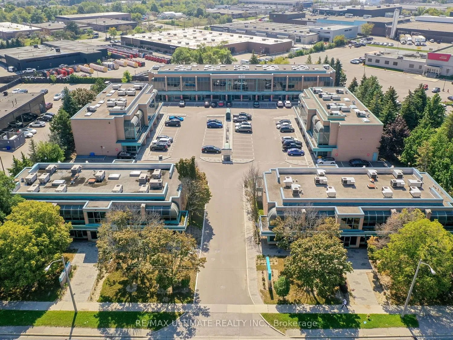 1315 Lawrence Ave E Studio 2 Baths Unit 311