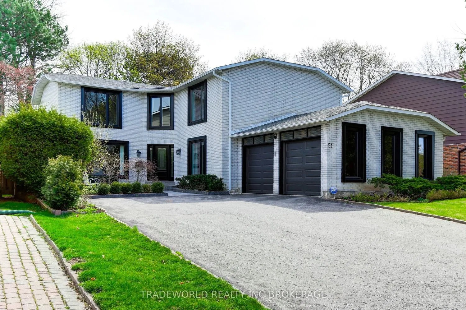 51 Chipstead Rd 4 Beds + 2 5 Baths