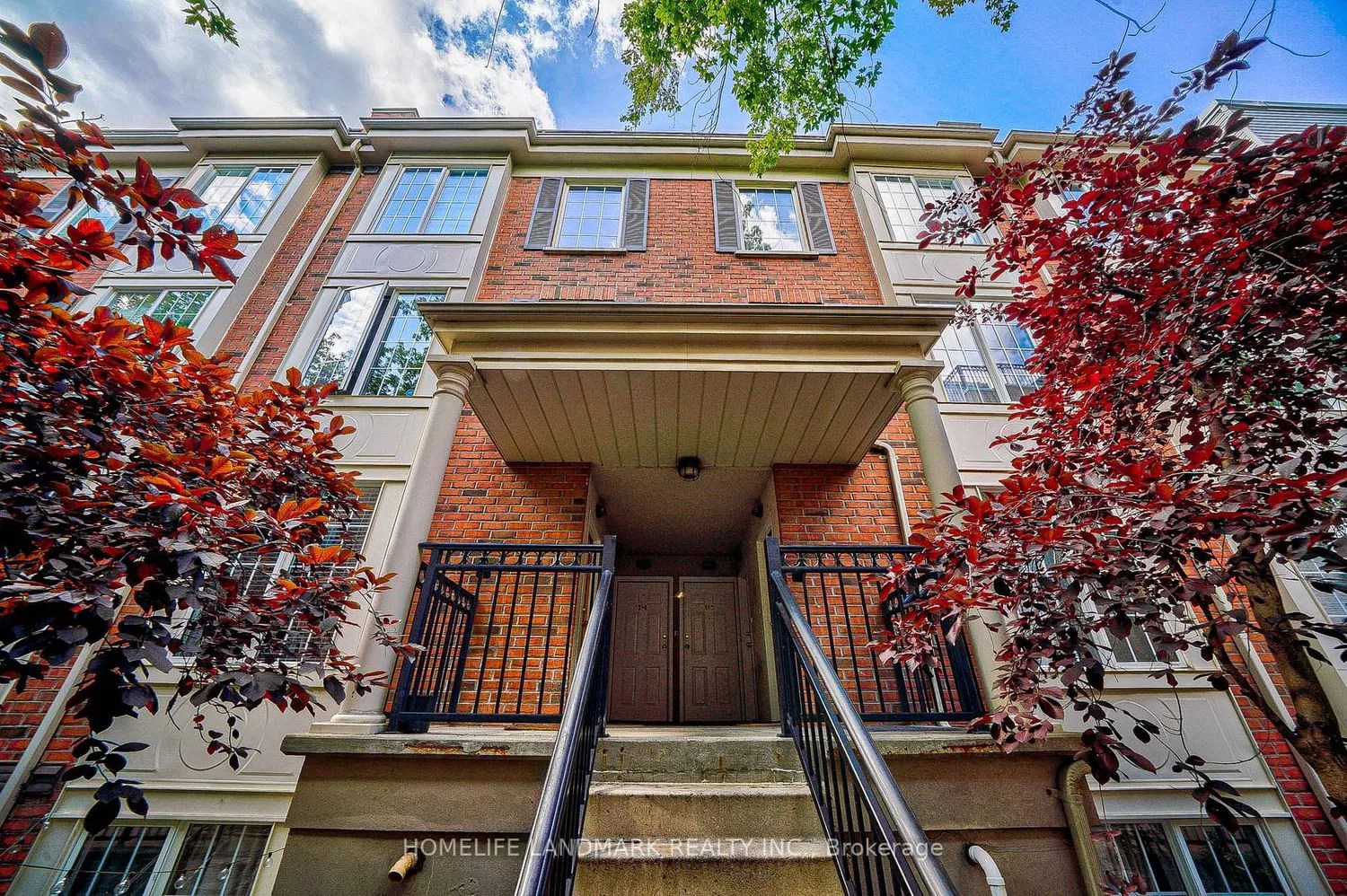 3 Everson Dr Everson Townhomes 2 Beds + 1 1 Bath Unit 262