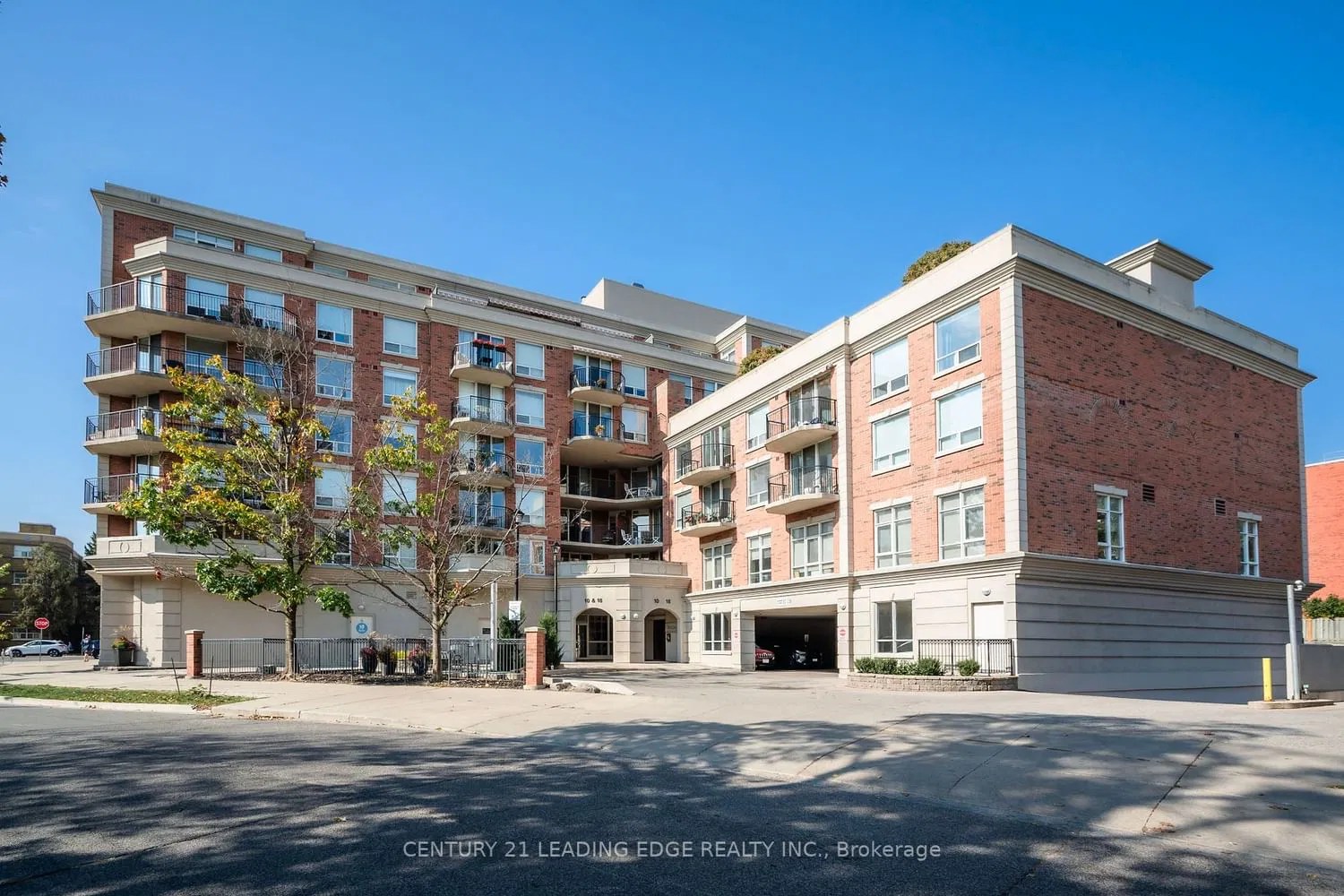 18 Wanless Ave The Residences of Wanless Park 1 Bed 1 Bath Unit