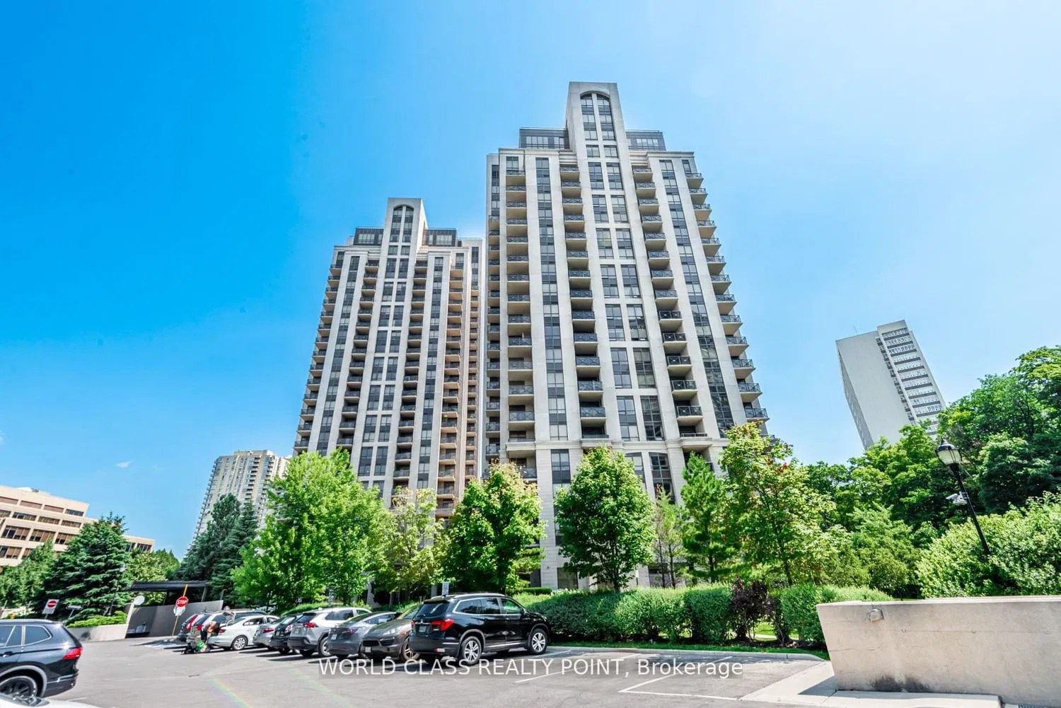 135 Wynford Dr The Rosewood Condos 2 Beds + 1 2 Baths Unit 1203