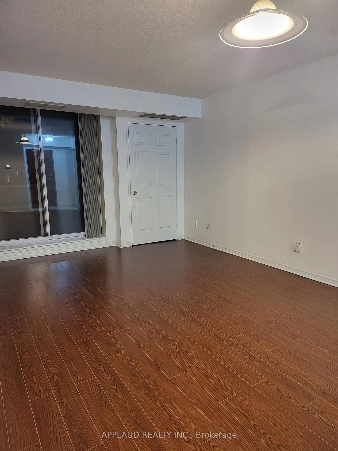 35 Empress Ave Empress Plaza Condos 2 Beds 2 Baths Unit 1909