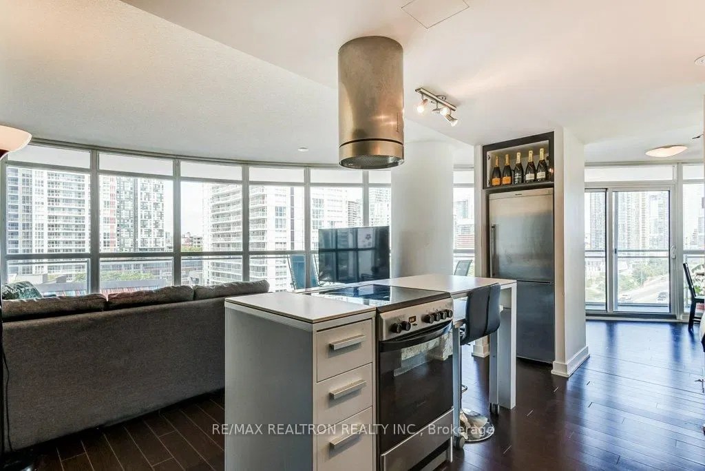 38 Dan Leckie Way Panorama Condos 1 Bed + 1 1 Bath Unit 1208