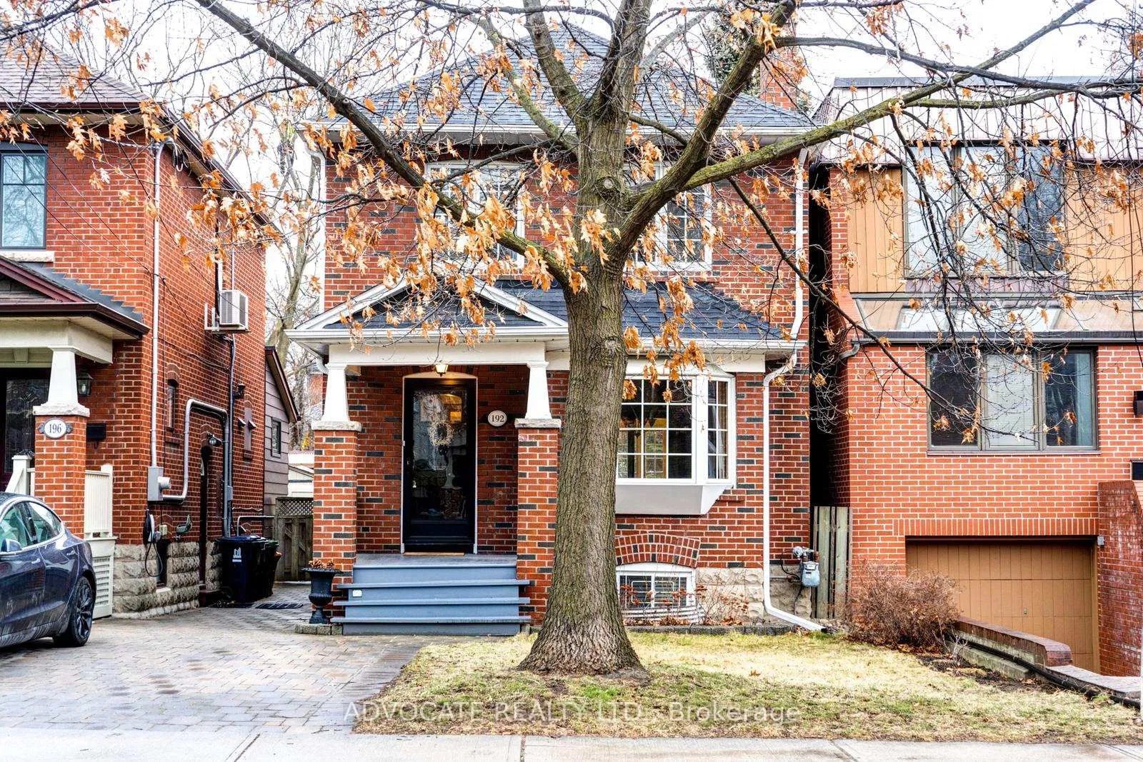 192 Brookdale Ave 3 Beds 2 Baths