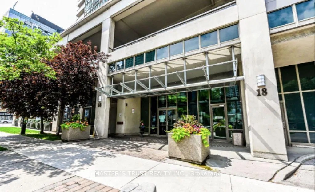 18 Parkview Ave The Majestic II Condos 2 Beds 2 Baths Unit 508