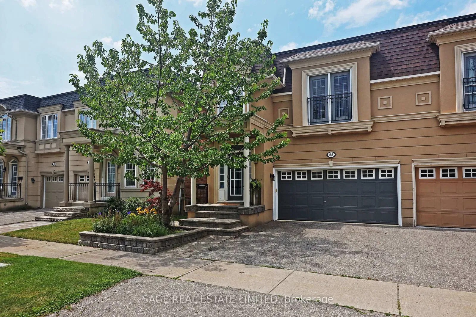 22 Preakness Dr 3 Beds 4 Baths