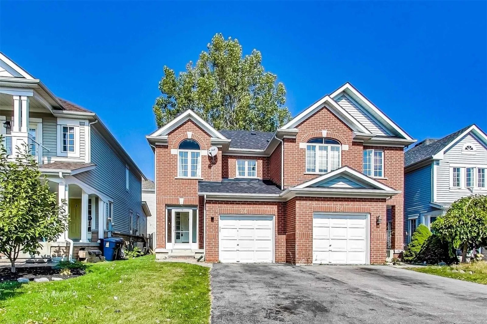 26 Bar Harbour Sq 3 Beds 4 Baths