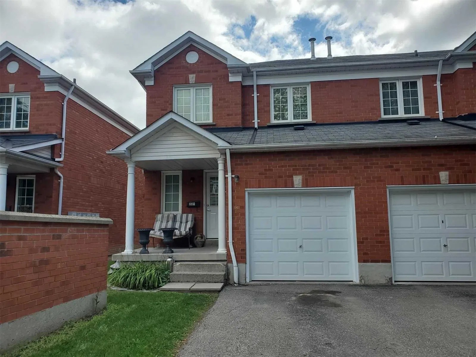 10 Bassett Blvd 10 Bassett Blvd Townhomes 3 Beds 2 Baths Unit 221