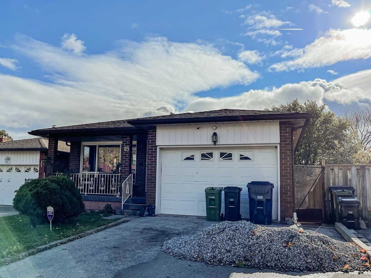 18 Folcroft Ave 1 Bed 1 Bath