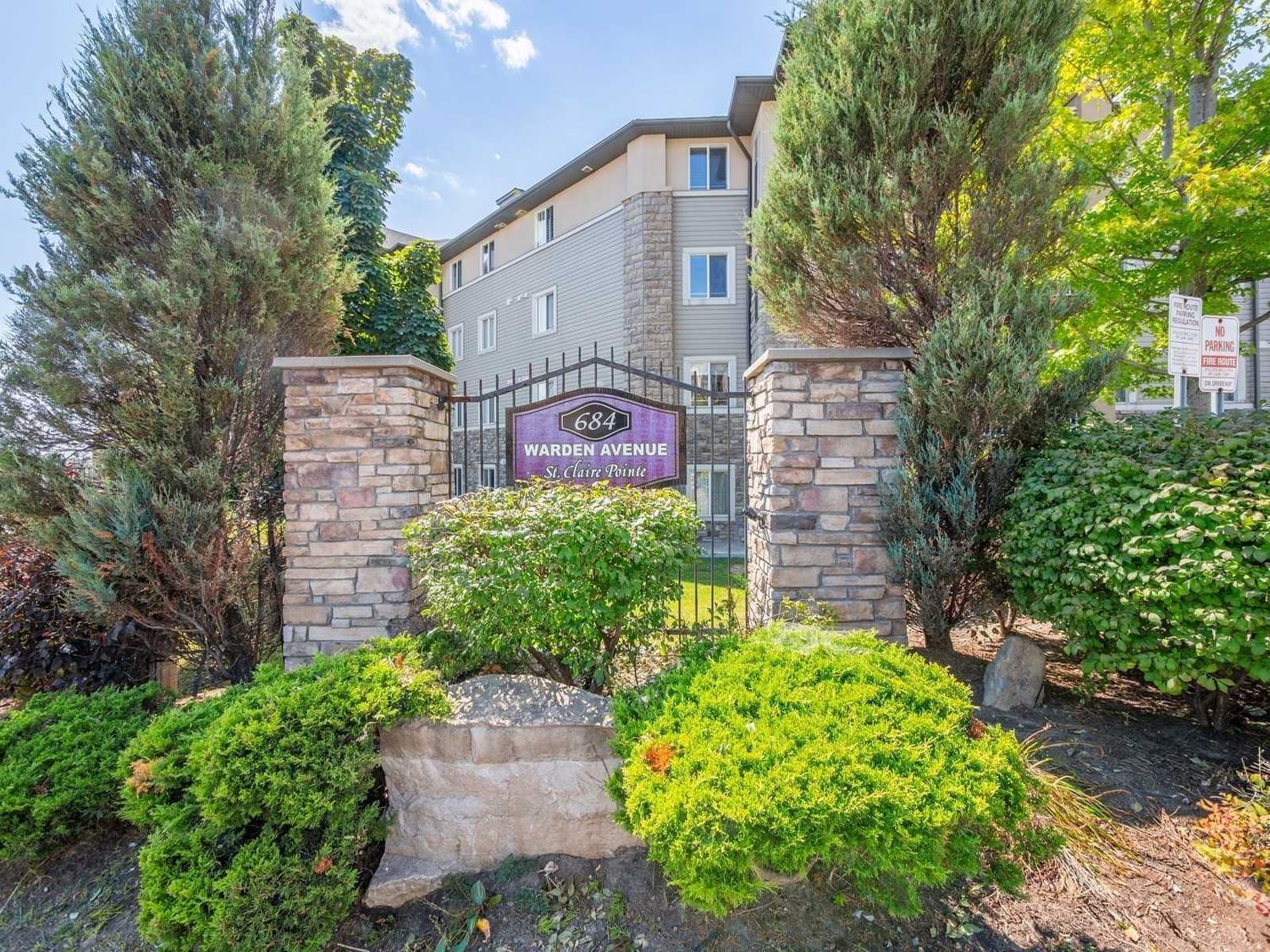 684 Warden Ave St Clair Pointe Condos 1 Bed 1 Bath Unit 411