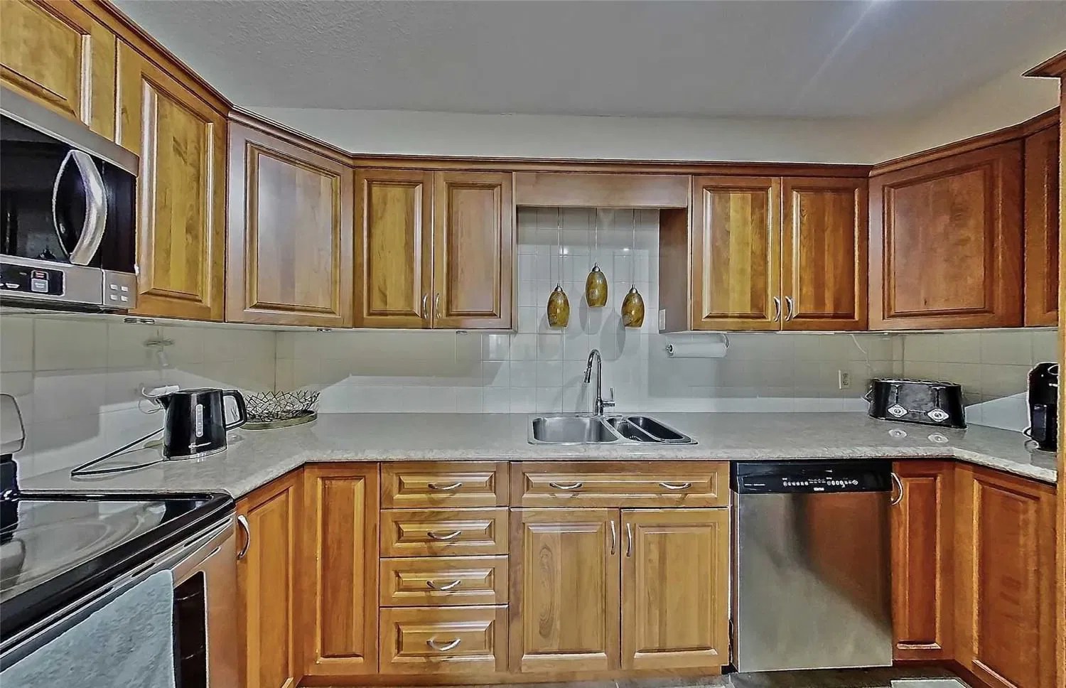 50 Richmond St E Mclaughlin Square Condos 2 Beds 2 Baths Unit