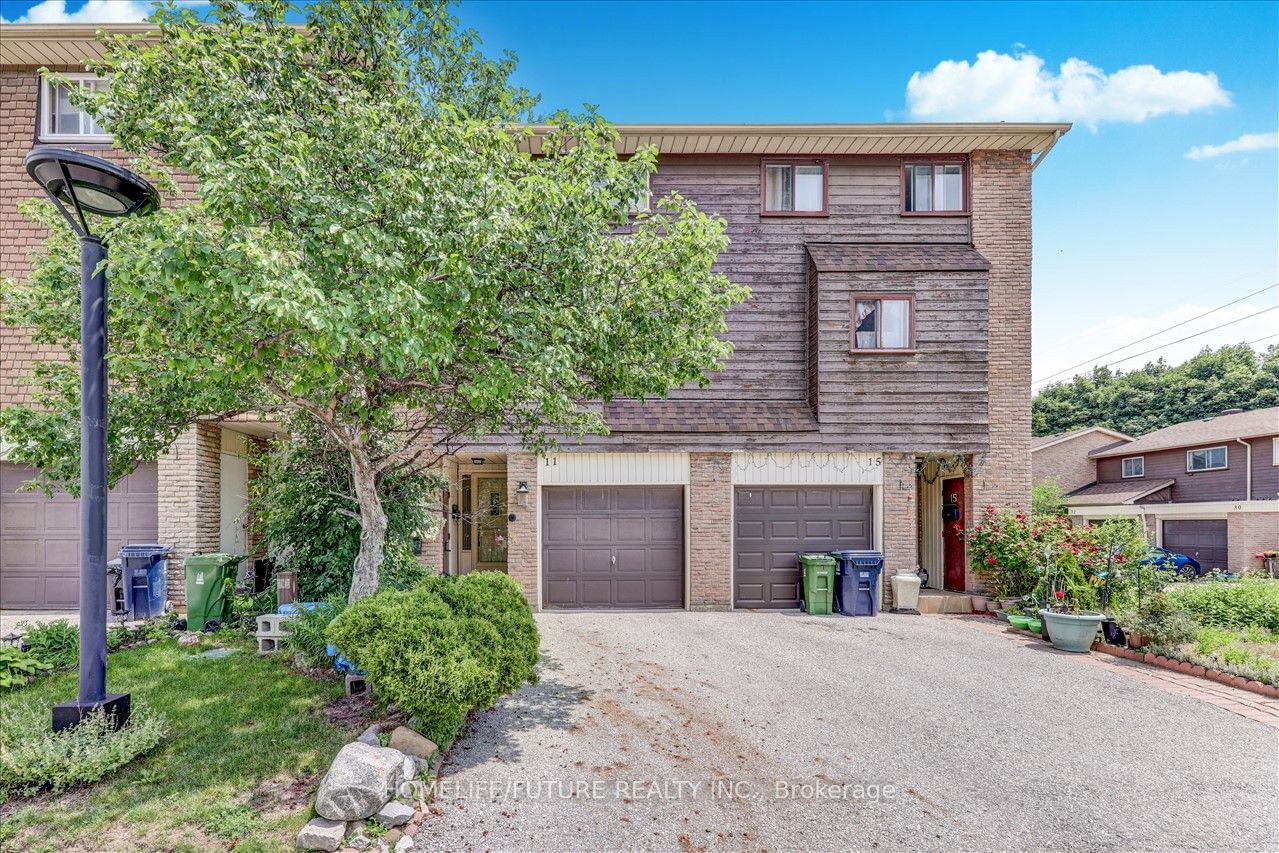 351 Military Tr 351 Military Trail Townhomes 3 Beds + Den 2 Baths